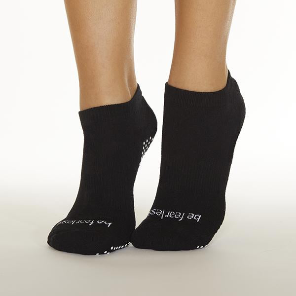 Be Fearless - Black White Grip Socks (Barre / Pilates)