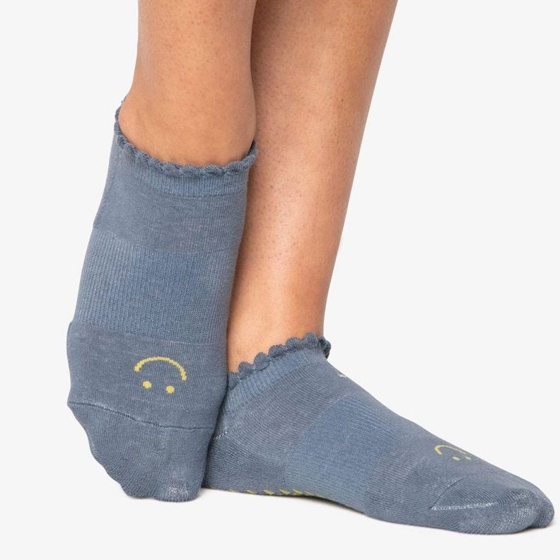 Designer Grip Socks - Best Barre + Pilates + Yoga Toe Socks – SIMPLYWORKOUT
