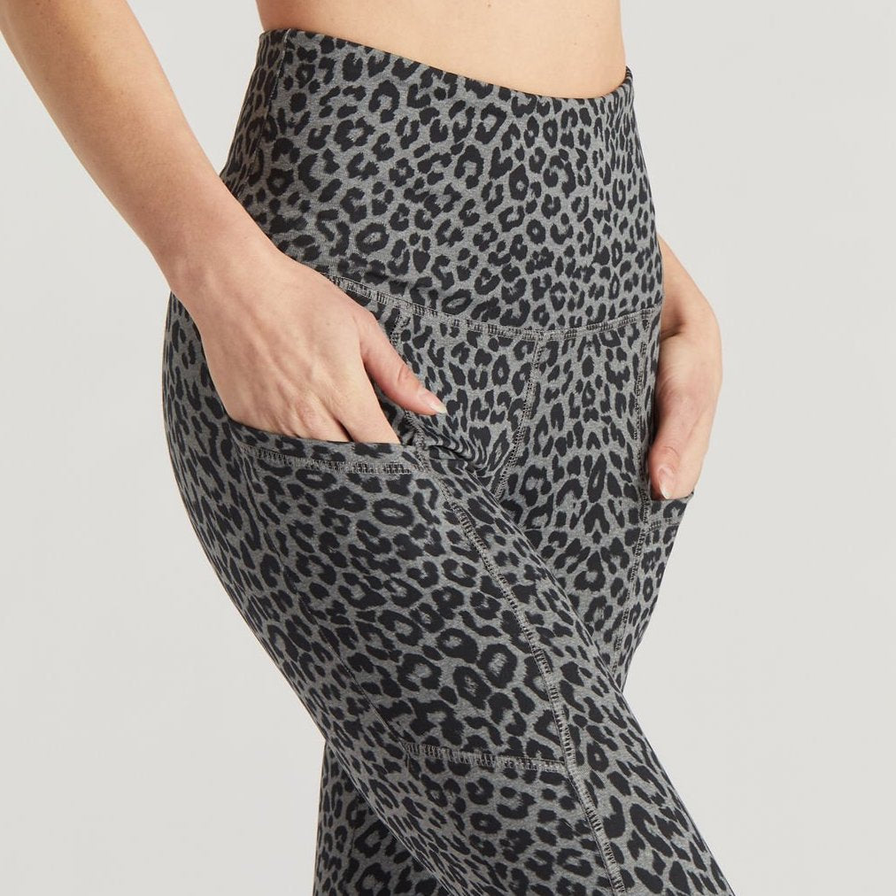 Silver leopard compression leggings