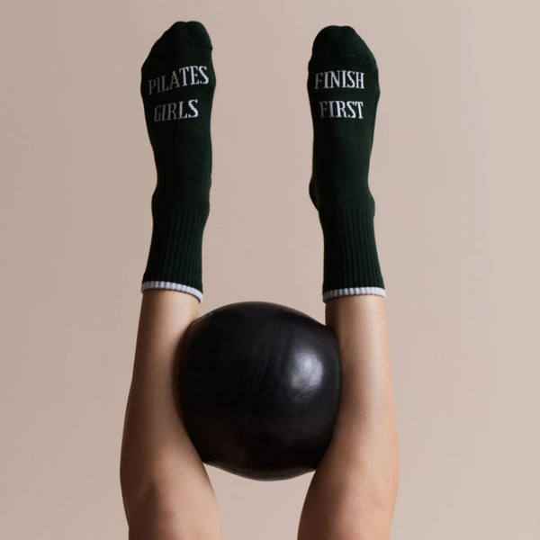 Club Martyn Pilates Girls Finish First Grip Sock Forest Green