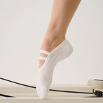 move active ballet ivory grip socks 