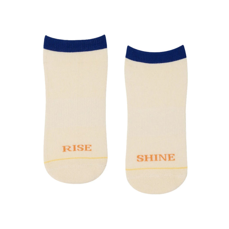 MoveActive Classic Low Rise Rise and Shine Vanilla Grip Socks 1