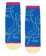 Move Active Crew Azure Abstract Grip Socks 1