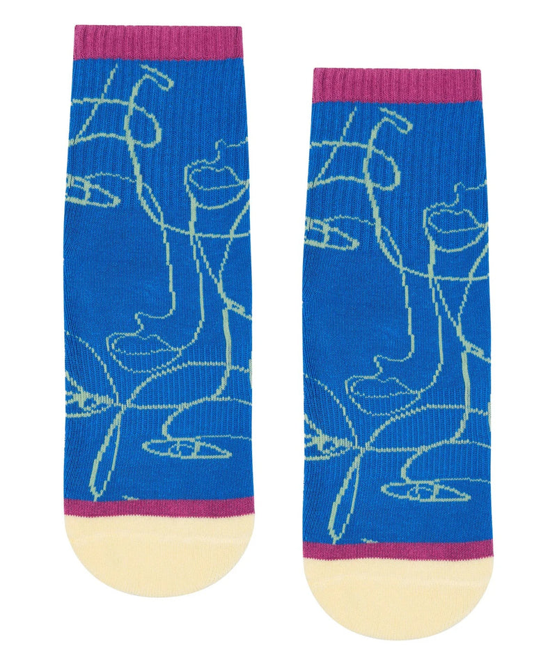 Move Active Crew Azure Abstract Grip Socks 1