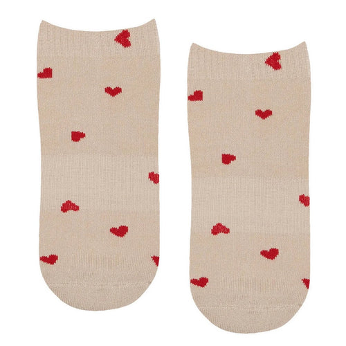 move active love me classic heart tan grip socks