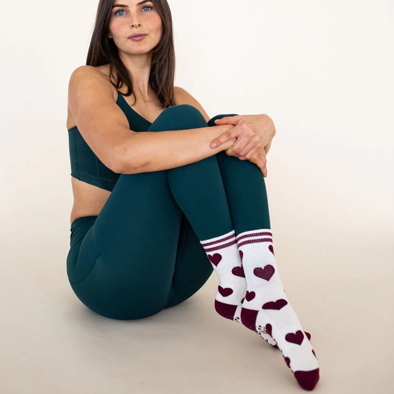 BARRE + PILATES SHASHI Classic GRIP Socks – SIMPLYWORKOUT, grip socks 