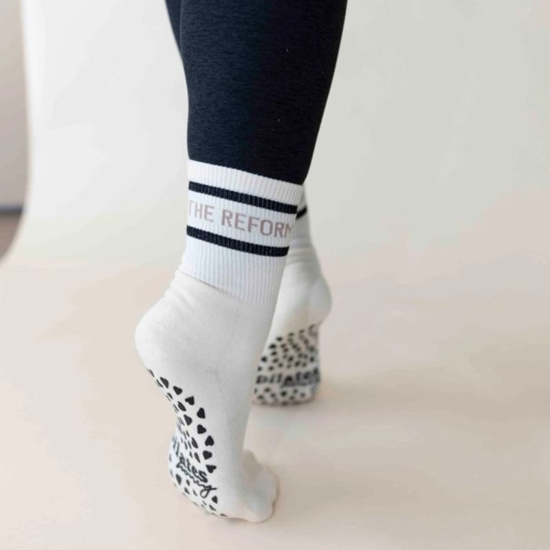 pilates honey the reformer has my heart crew grip socks