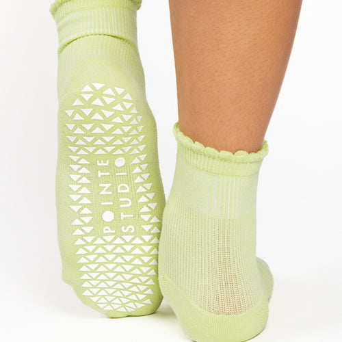 Pointe Studio Happy Ankle Limon Crew Grip Socks 1