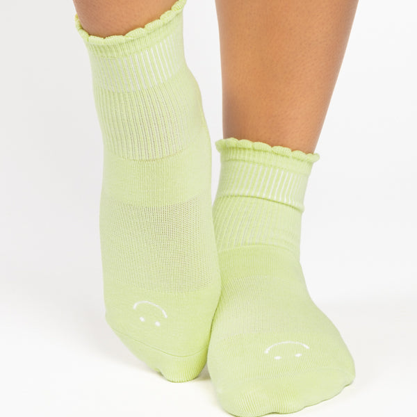 Pointe Studio Happy Ankle Limon Crew Grip Socks 2