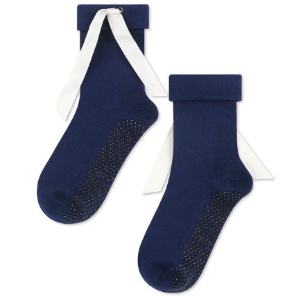 Shashi sailor crew navy grip socks