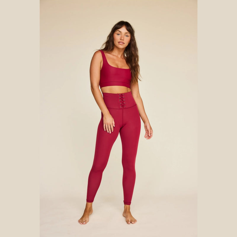 strut this Jolie bra maroon