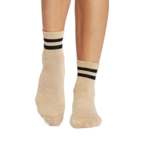 tavi active aria camel strip grip socks