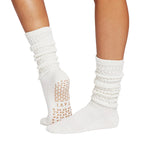 tavi stacy snow scrunch grip socks white