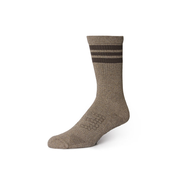 tavi base crew camel grip socks