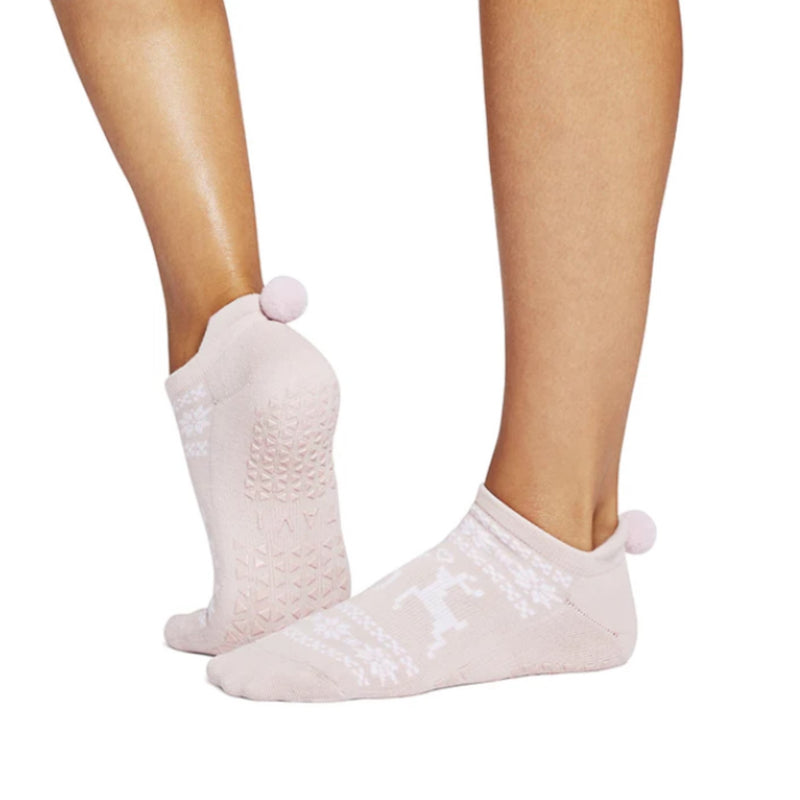 tavi savvy 2 pack soft blush grip socks