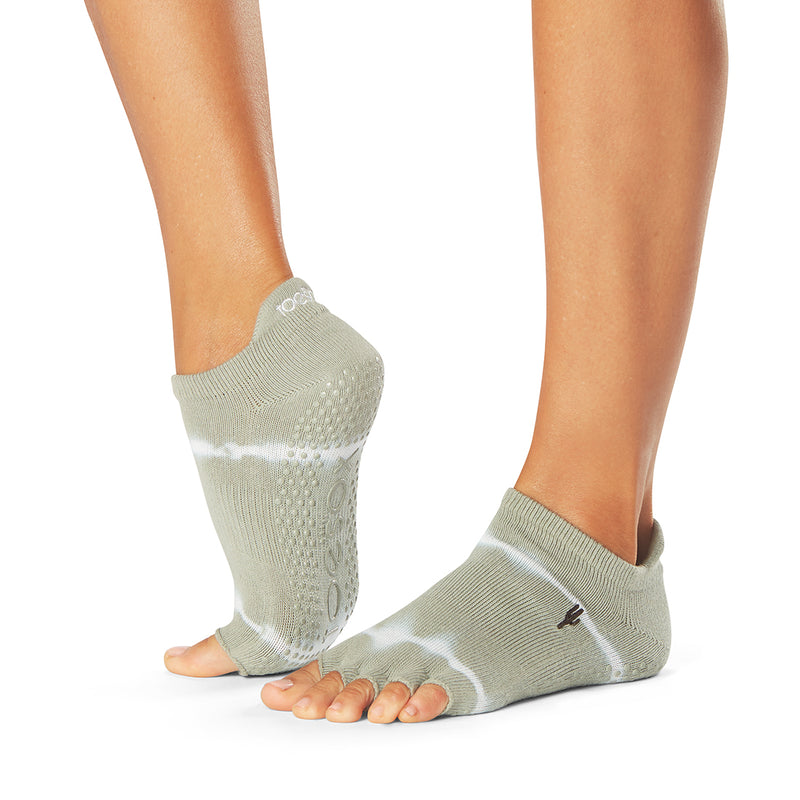 Low Rise Half Toe Grip Socks Deepwater Ombre Stripe - ToeSox