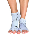 Anklet Grip Socks Heart Strings Lilac