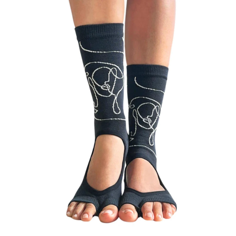 Tucketts Crew Allegro Grip Socks Ella Midnight