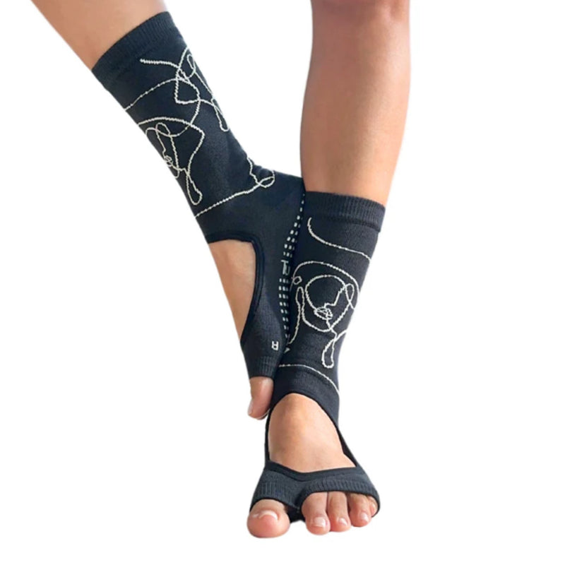 Tucketts Crew Allegro Grip Socks Ella Midnight