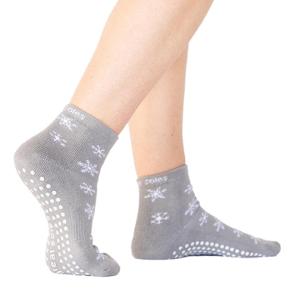 Great Soles Snowflake Short Crew - Grey White Grip Sock 