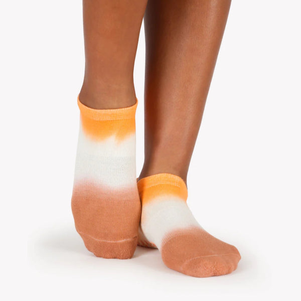 pointe studio grip socks Wyatt desert sunset