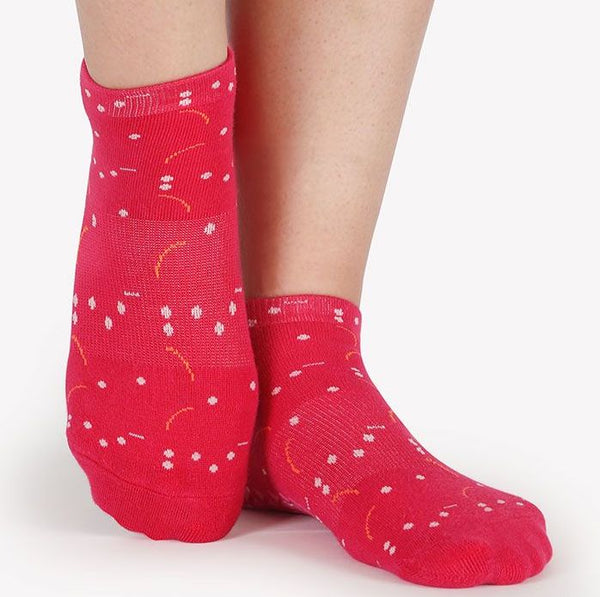 Pointe Studio Tick Tock Grip Socks - Fuschia