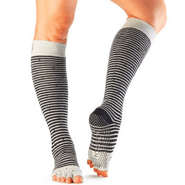 toesox-half-toe-knee-high-grips-black