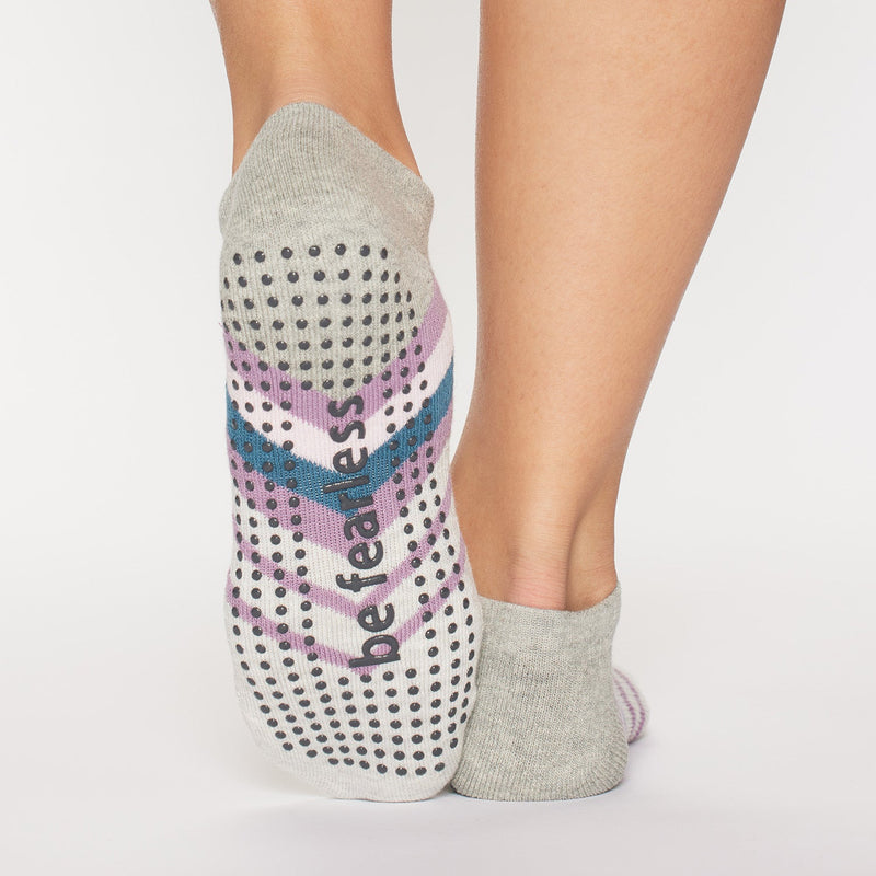 Be Fearless Wisteria Grip Socks - Sticky Be - simplyWORKOUT – SIMPLYWORKOUT