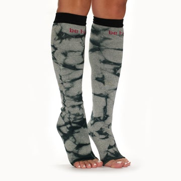 Be Happy Black Tie Dye Grip Leg Warmers - Sticky Be – SIMPLYWORKOUT