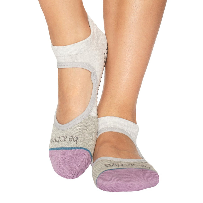 GREAT SOLES - Mia Mesh Grip Socks - Green on SimplyWORKOUT