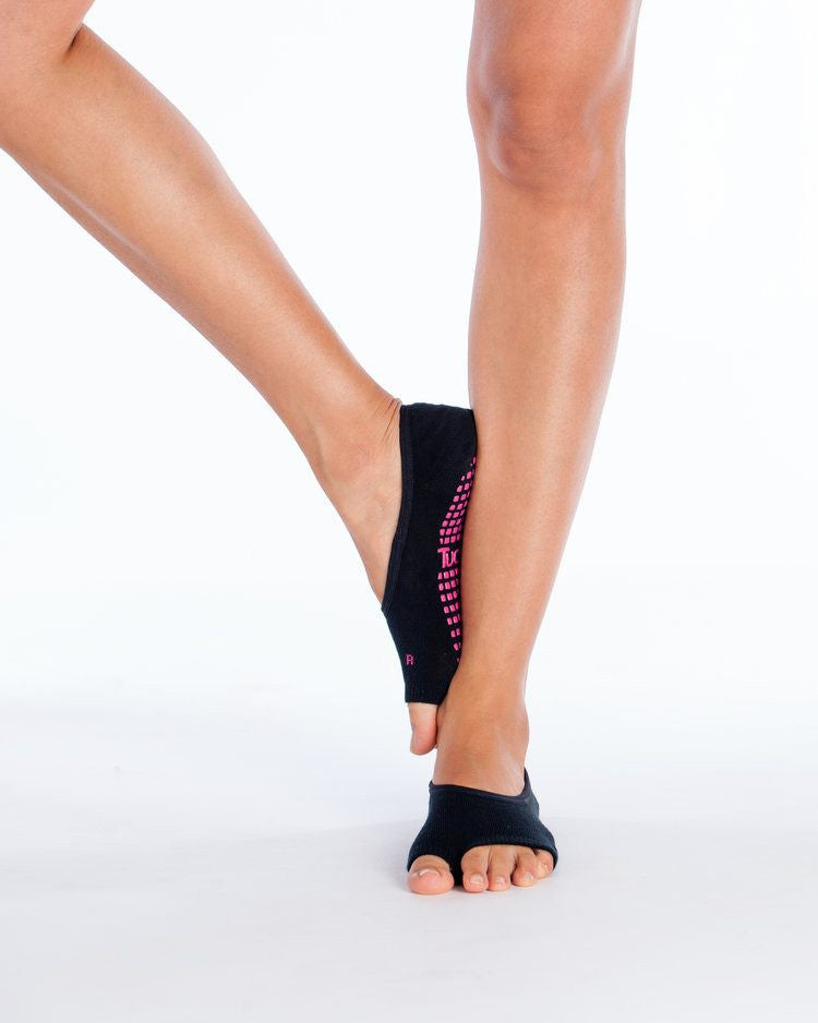 Tucketts Toeless Grip Socks – the ultimate game-changer for your